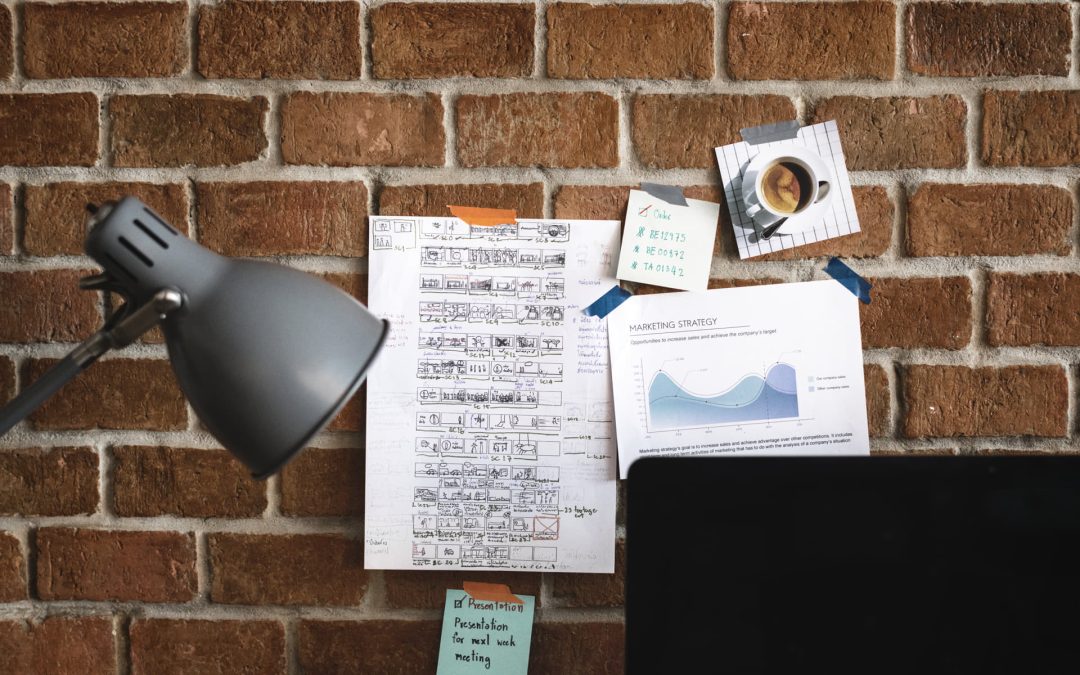 Cómo diseñar el dossier corporativo perfecto